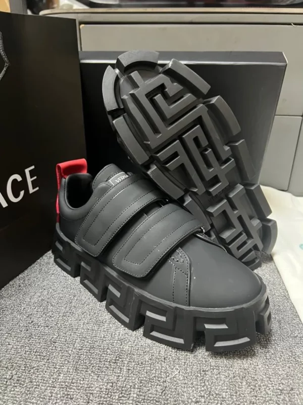 Versace shoes - rep shoes