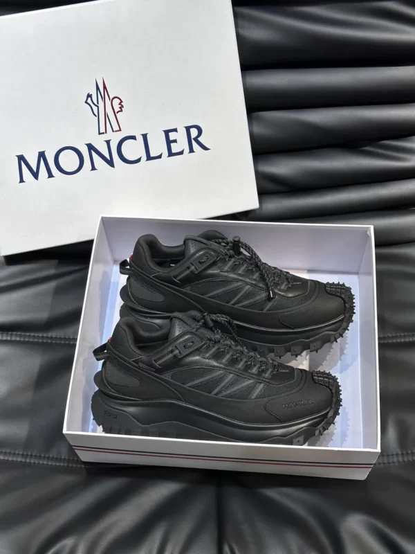 Moncler shoes - rep shoes