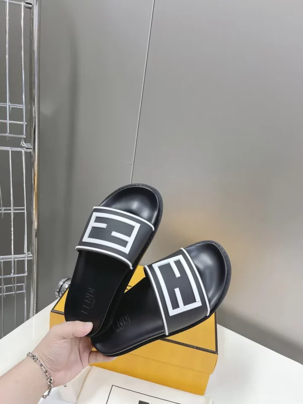 Fendi shoes - Replica shoes