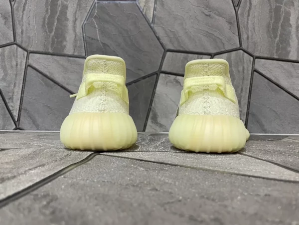 Yeezy shoes - Reps shoes