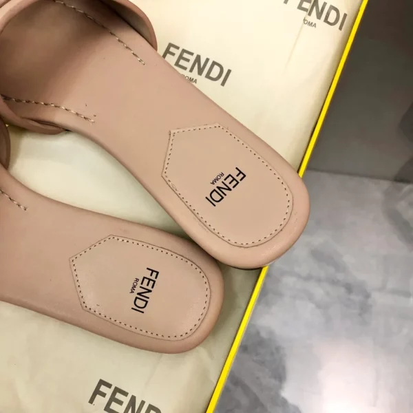 Fendi shoes - Replica shoes