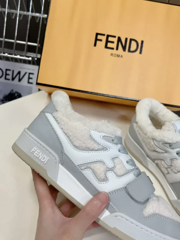 Fendi shoes - Replica shoes