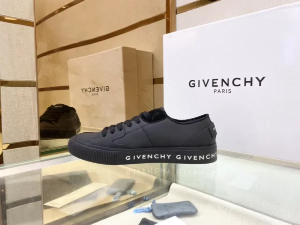 Givenchy shoes - rep shoes