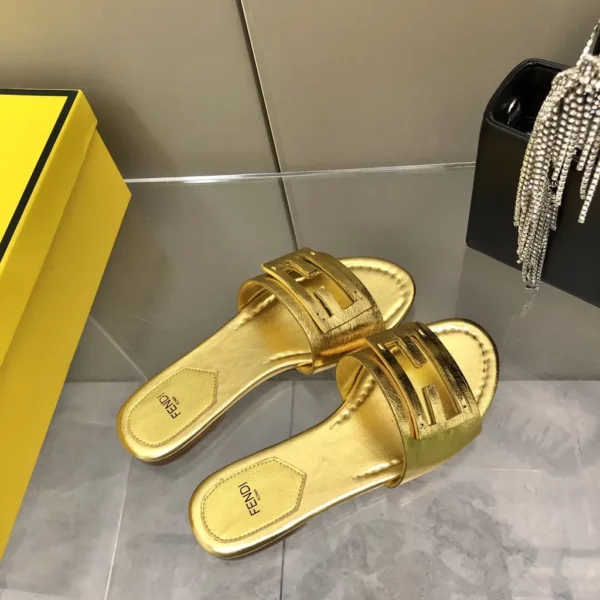 Fendi shoes - Replica shoes