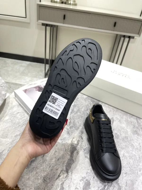 Alexander MCQueen shoes - rep shoes