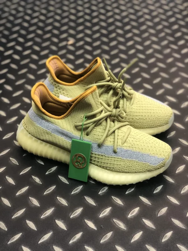 Yeezy shoes - Replica shoes