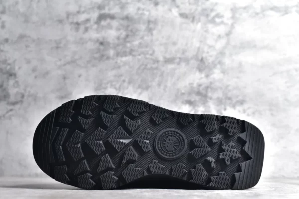 Canada Goose shoes - Replica shoes