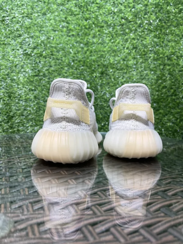 Yeezy shoes - Reps shoes