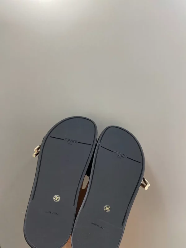 Fendi shoes - Replica shoes