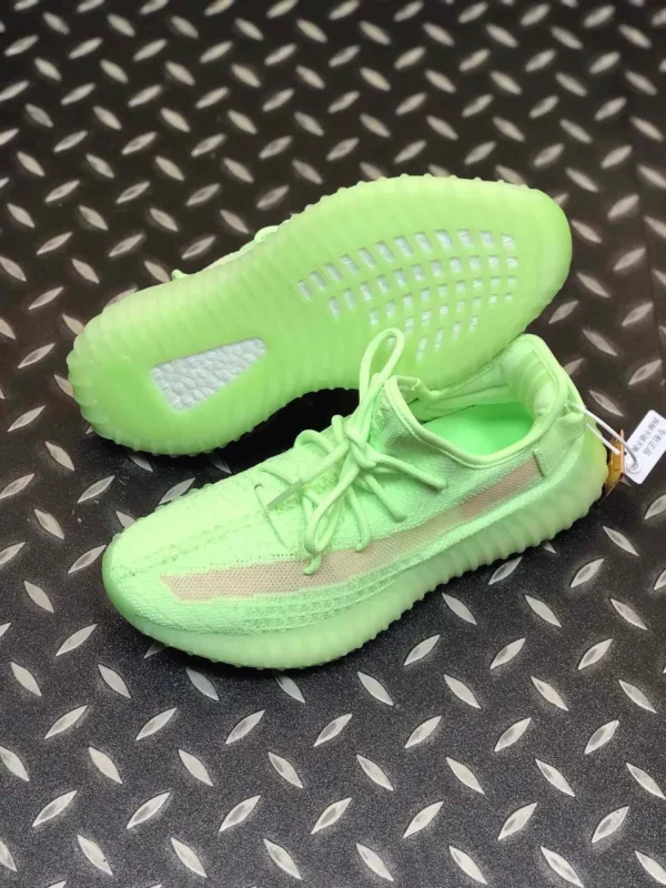 Yeezy shoes - rep shoes