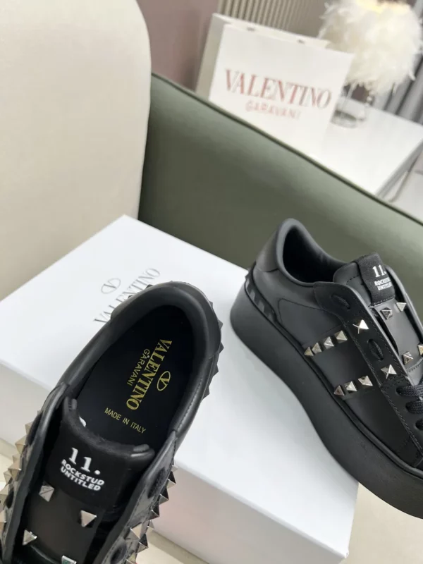 Valentino shoes - Replica shoes