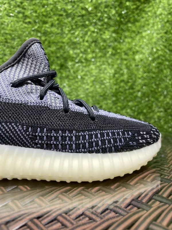 Yeezy shoes - Reps shoes