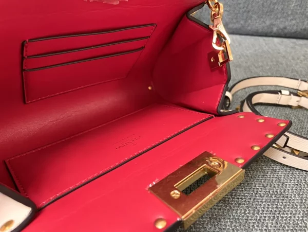 Valentino bag - replica bags