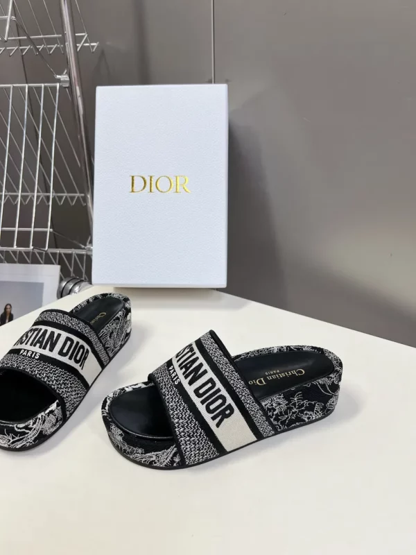 Dior shoes - rep shoes