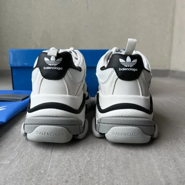 Balenciaga shoes - rep shoes