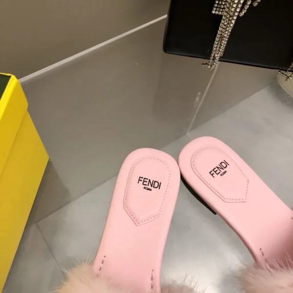 Fendi shoes - Replica shoes