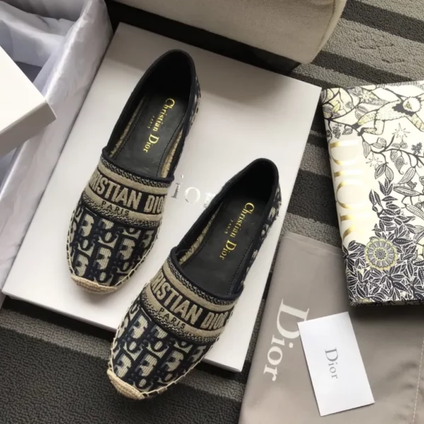 Dior shoes - Reps shoes