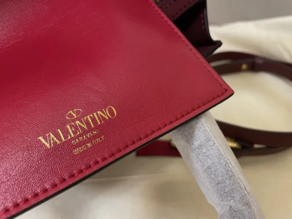 Valentino  bag - replica bags