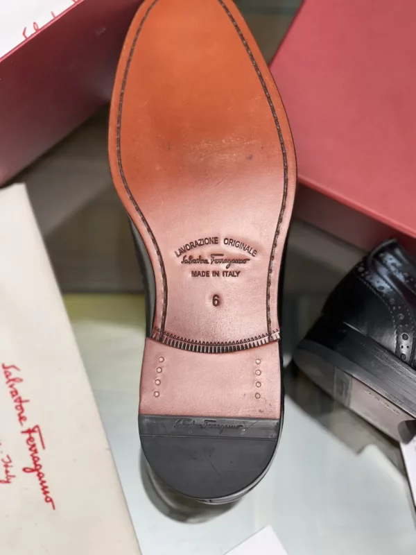 Ferragamo shoes - rep shoes