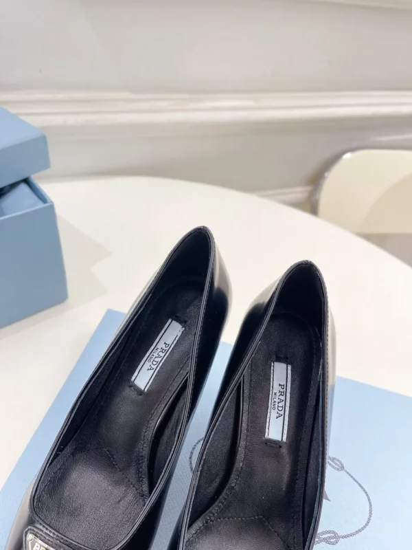 Prada shoes - Replica shoes