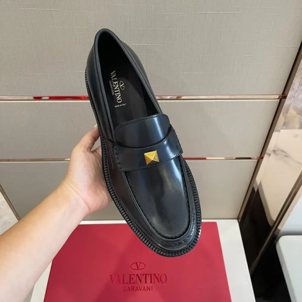 Valentino shoes - rep shoes