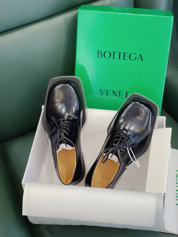 Bottega Veneta shoes - rep shoes