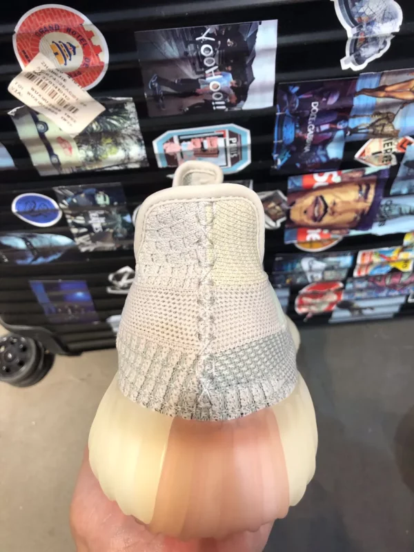 Yeezy shoes - Reps shoes