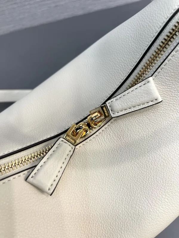 Prada bag - rep bags