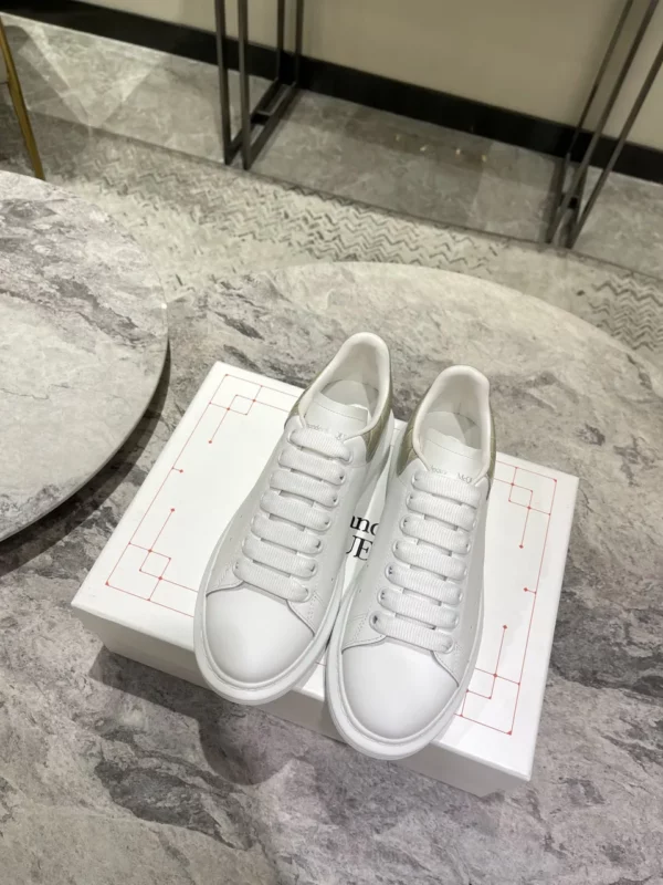 Alexander MCQueen shoes - rep shoes