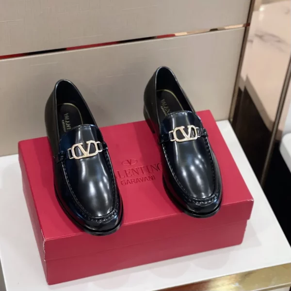 Valentino shoes - rep shoes