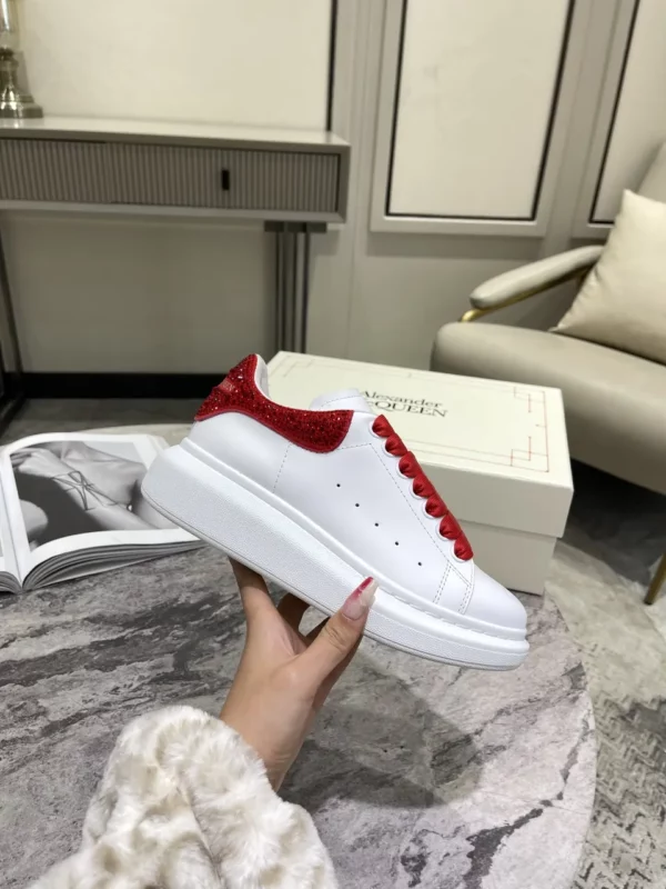 Alexander MCQueen shoes - Replica shoes