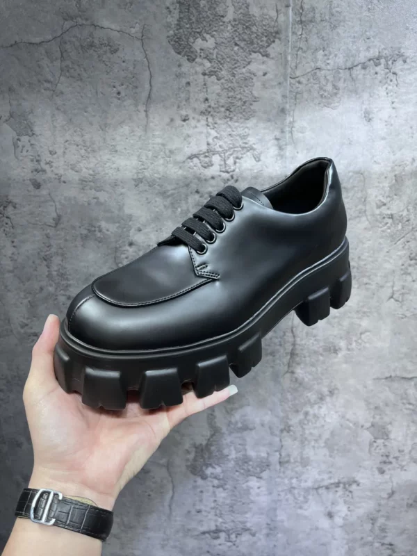 Prada shoes - Replica shoes