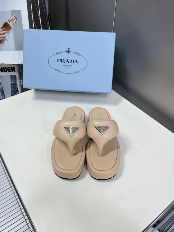 Prada shoes - Replica shoes