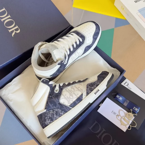 Dior shoes - rep shoes