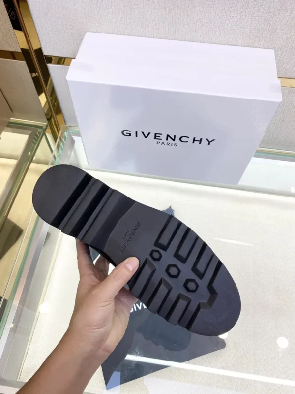 Givenchy shoes - rep shoes