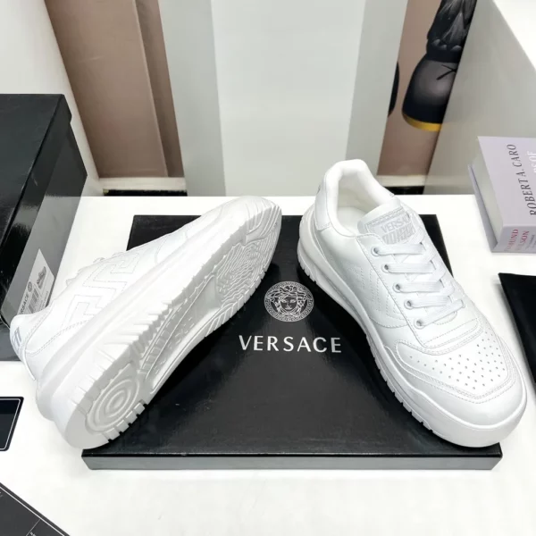 Versace shoes - rep shoes