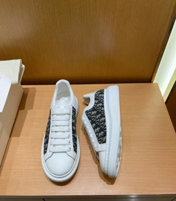 Alexander MCQueen shoes - rep shoes