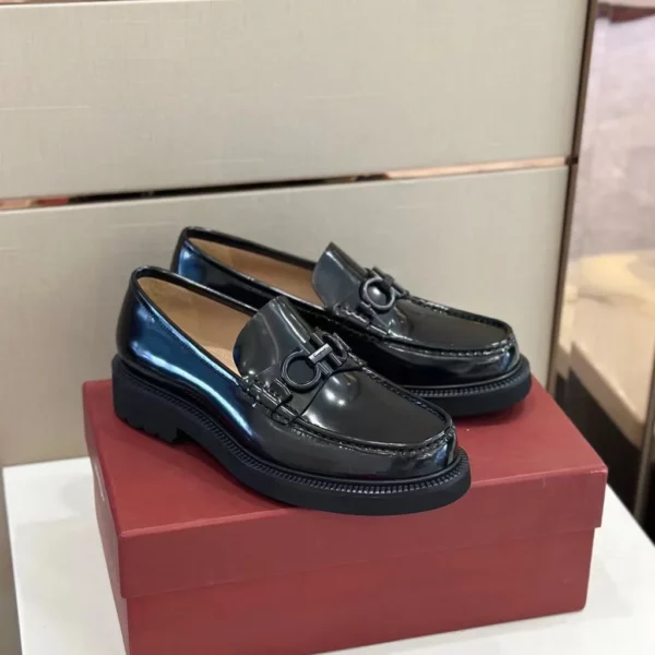 Ferragamo shoes - rep shoes