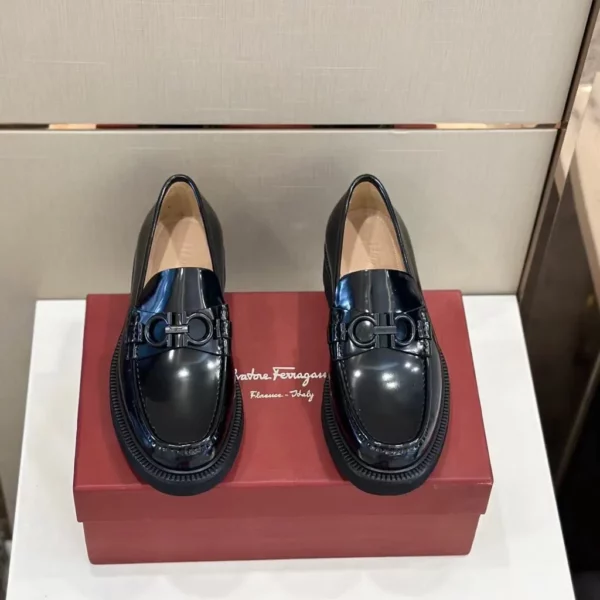 Ferragamo shoes - rep shoes