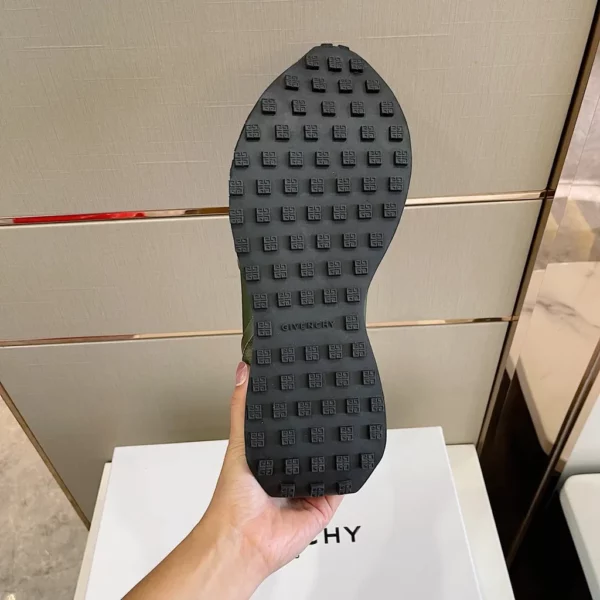 Givenchy shoes - rep shoes