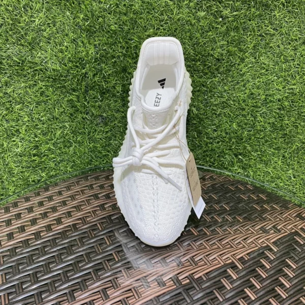 Yeezy shoes - Replica shoes