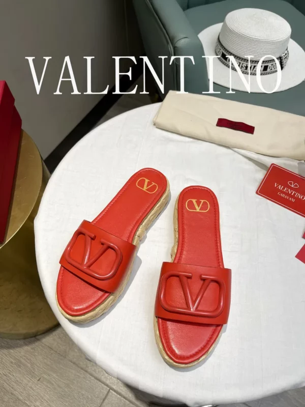 Valentino shoes - Replica shoes