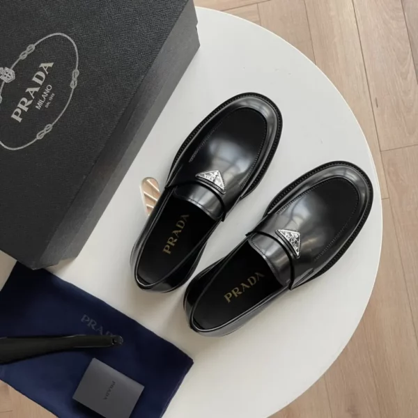 Prada shoes - Reps shoes