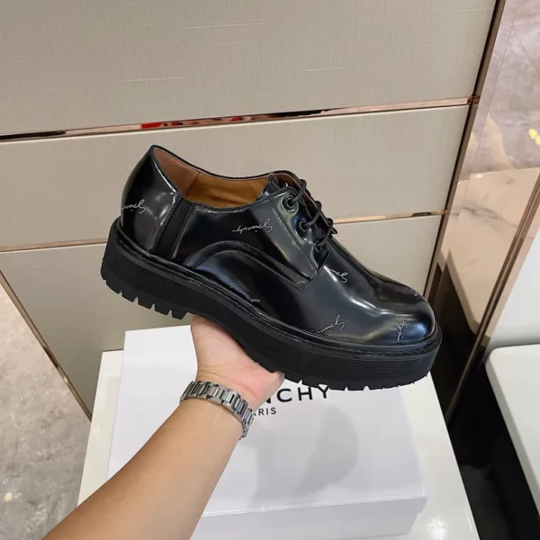 Givenchy shoes - rep shoes