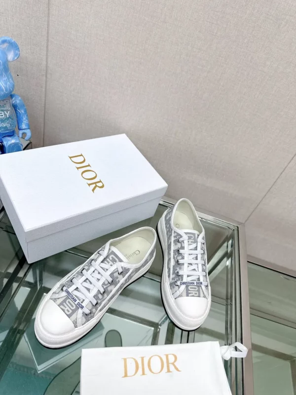 Dior shoes - rep shoes