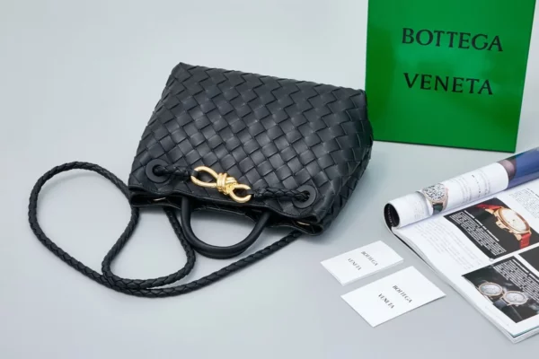 Bottega Veneta bag - replica bags