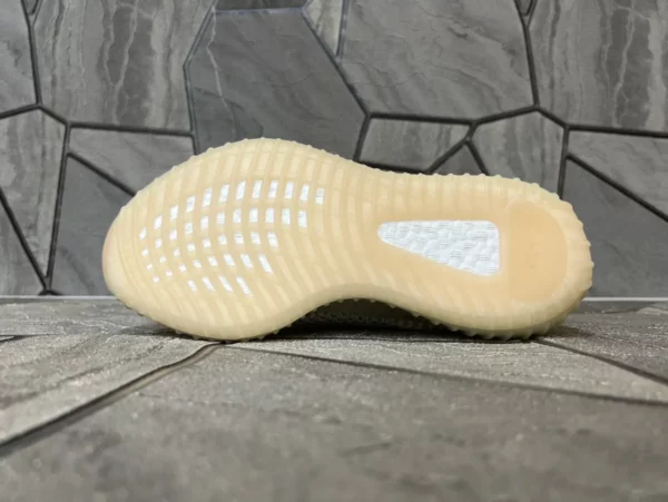 Yeezy shoes - Replica shoes