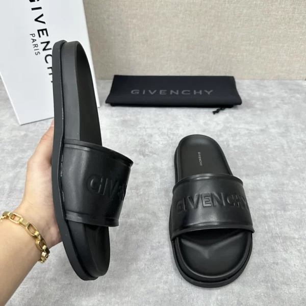 Givenchy shoes - Replica shoes