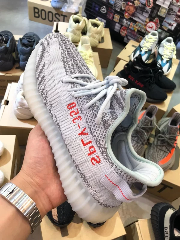 Yeezy shoes - rep shoes