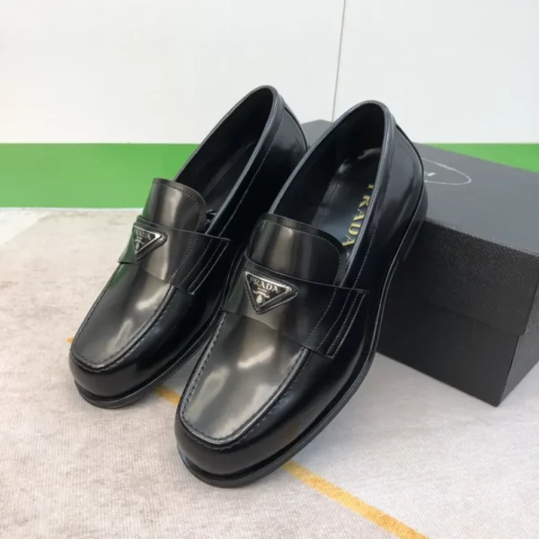 Prada shoes - Replica shoes